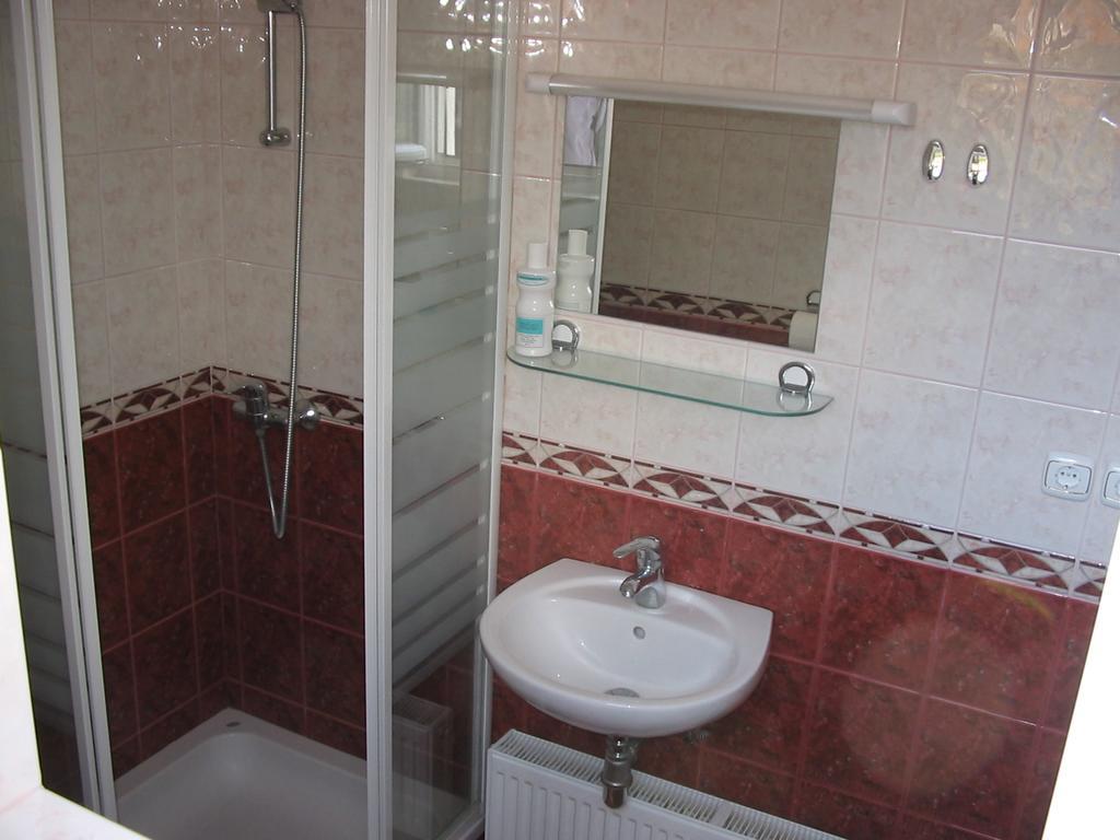 Apartment Lipar Преддвор Экстерьер фото