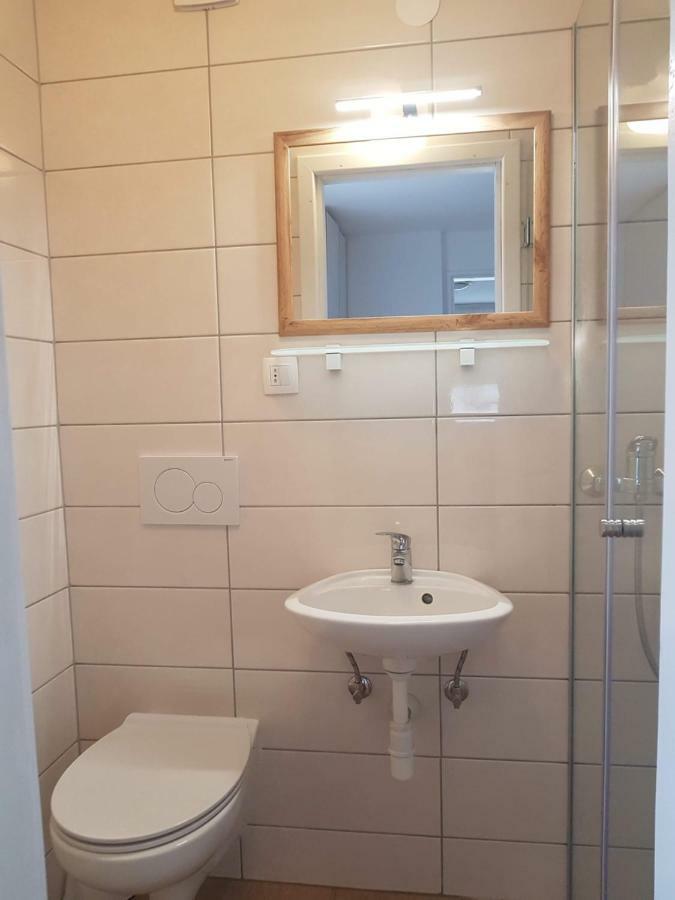 Apartment Lipar Преддвор Экстерьер фото