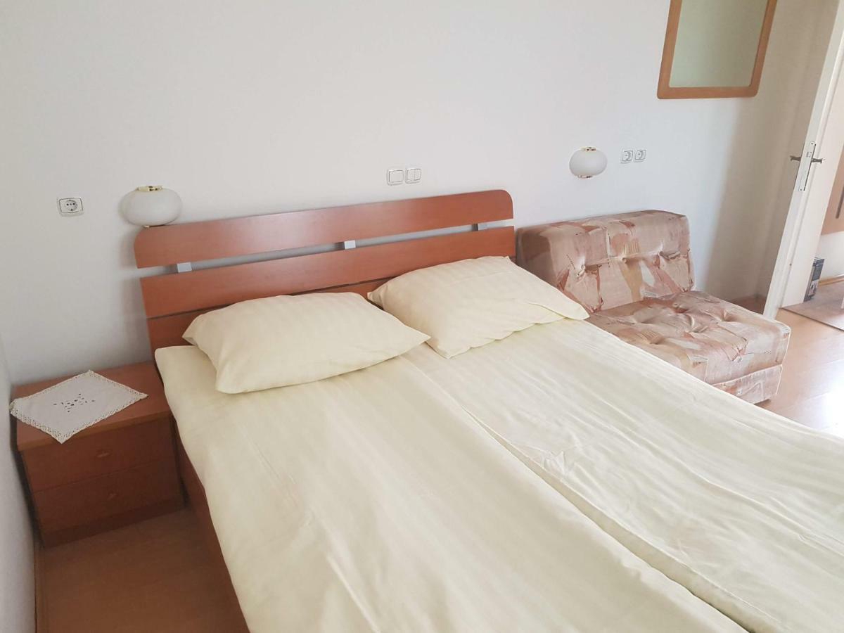Apartment Lipar Преддвор Экстерьер фото